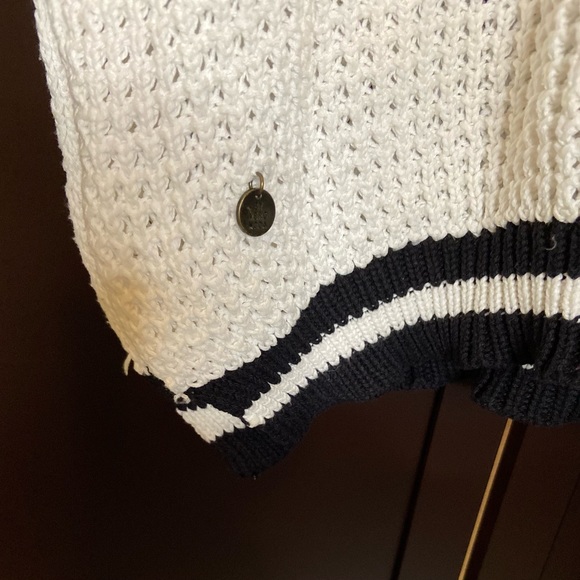 Vera Moda in Blue White Waffle Knit Sweater - Picture 4 of 7